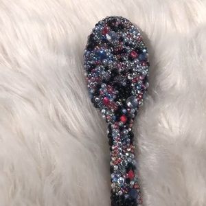 Glam Brush
